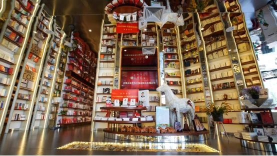 厉害了！内蒙古这家书店摘得“年度主题书店”桂冠