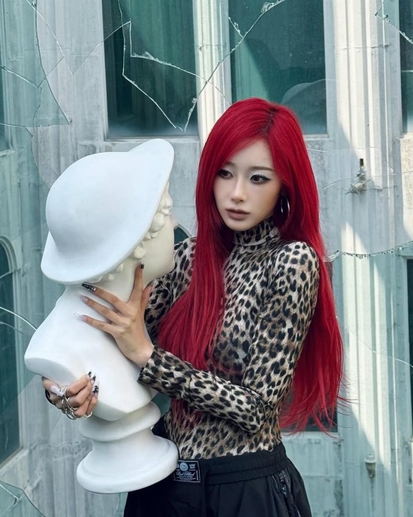 bodysuit連身衣穿搭看不懂？需要穿內褲嗎？難駕馭為什麼jennie、lisa搶著穿