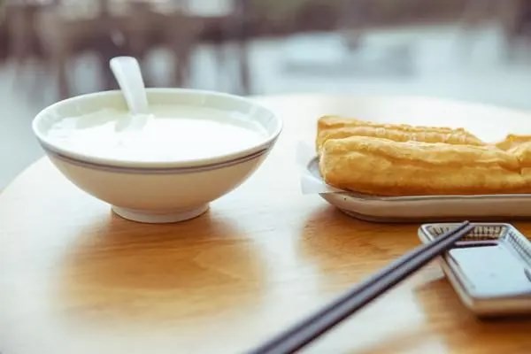 喝豆浆的好处和坏处，应该如何平衡饮食