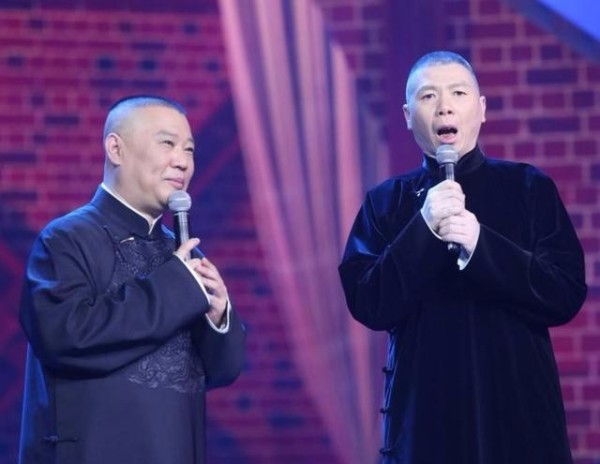 最搞笑的4个综艺节目，《欢乐喜剧人》上榜，第1名妙语连珠！