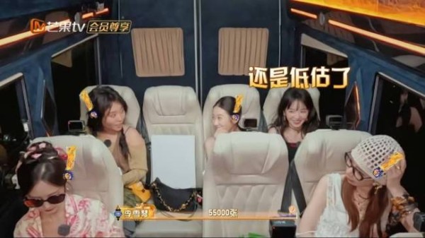 戚薇田曦薇手机里有5万多张照片 拍照狂魔的日常