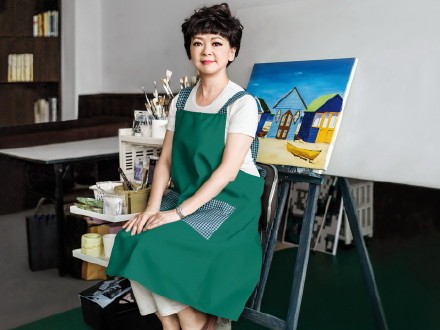 《外滩画报》专访查小欣：香港娱记女王的快和慢