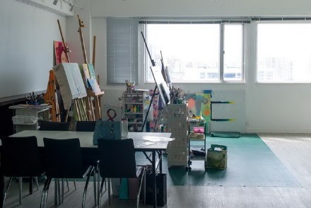 《外滩画报》专访查小欣：香港娱记女王的快和慢