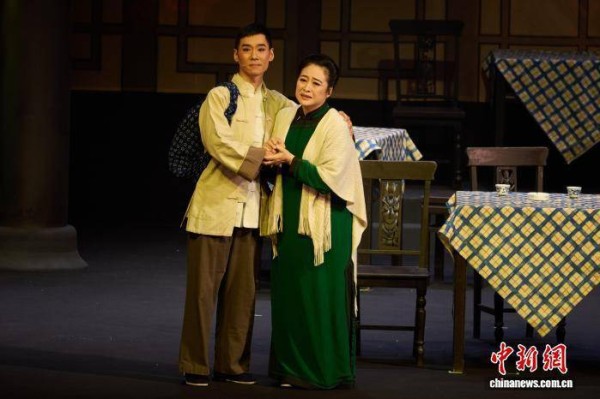 新老艺术家同台传承京韵经典 北京曲剧《茶馆》入选像音像工程