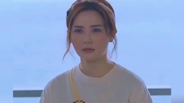 蔡卓妍：哎 怎么是谢霆锋 ，郑伊健在哪里？