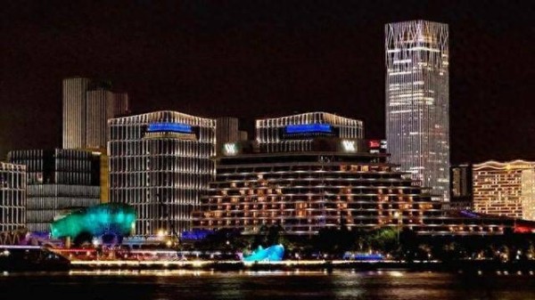 光影、音乐、演出、市集交织！看文体商旅展多元融合升级前滩都市生活新体验