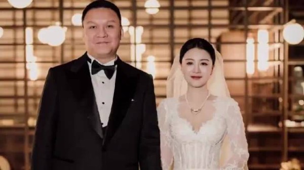 李嘉格否认嫁入豪门，解释离婚原因分享创作背景