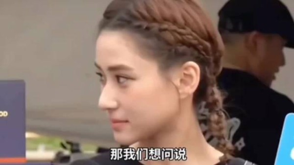 怎么每隔一段时间就传何超莲窦骁离婚？到底什么情况？
