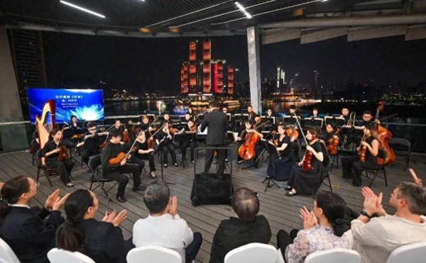 “重庆之夜”音乐会成功首演！即日起开启常态化演出，可免费预约观演→