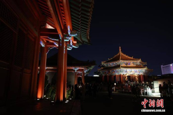 沈阳故宫举办“中秋夜”活动