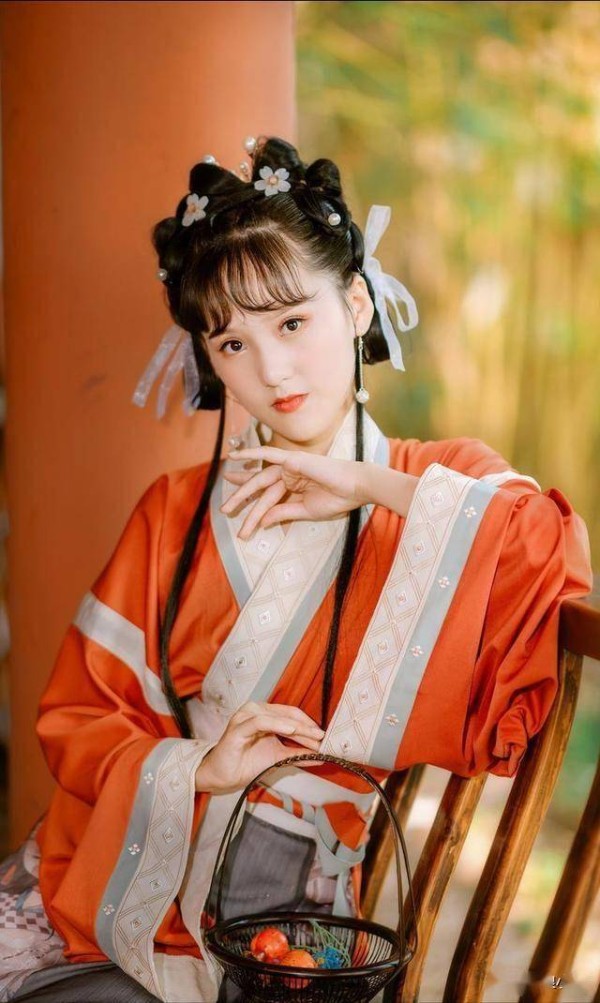 古代的“通房丫鬟”，和小妾有什么不一样？
