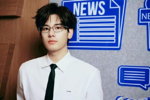 童星胡先煦也会“社恐”：路过喜欢的徐志胜化妆间3个月不敢搭话