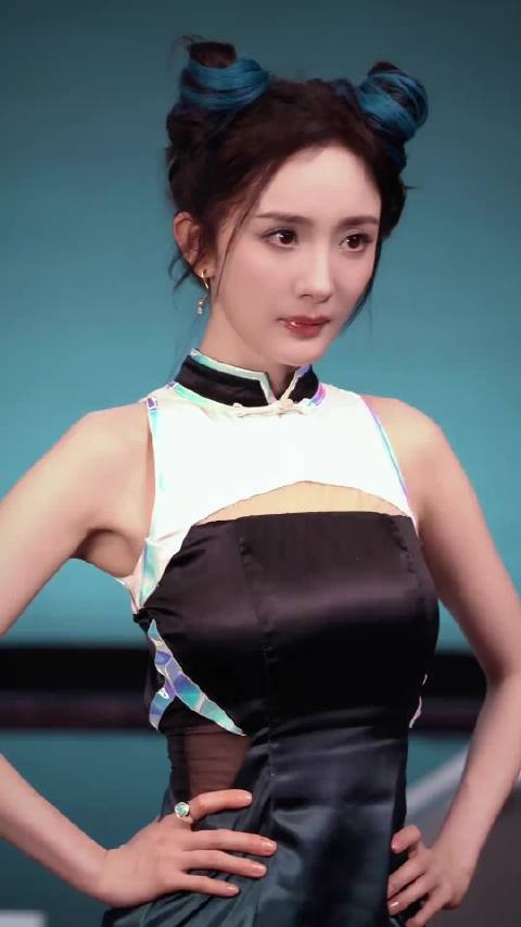 杨幂 风吹起如花流年，而你成为最美点缀