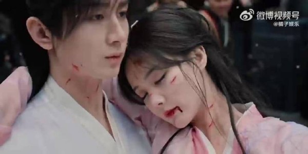 李一桐点赞万剑穿心二创，梦回还BGM引热议