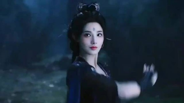 彭小苒凭什么杀穿古装剧圈?这3个角色直接封神!