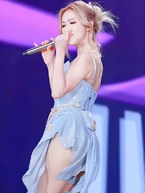 不愧是香港最后一位少女,可爱