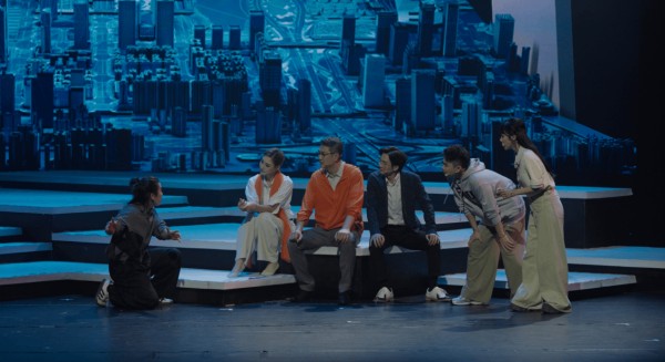 讲述当代深圳媒体人的“破茧”与坚守 深大原创音乐剧《潮起湾区》首演