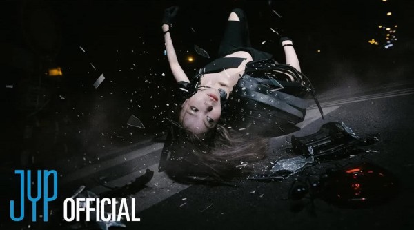 《TUNNEL VISION》MV预告1,期待11月10日下午5点