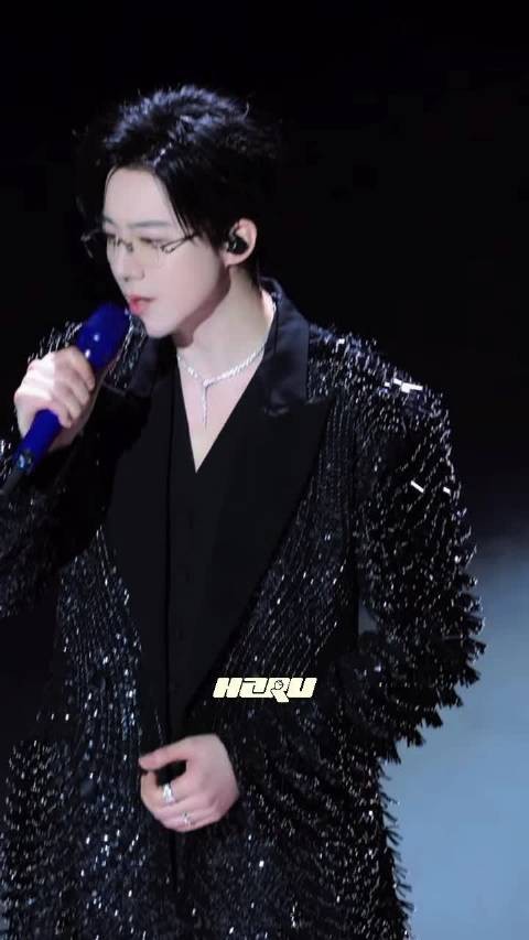 刘宇宁真的太懂剧粉了，《烽月》+《书卷一梦》