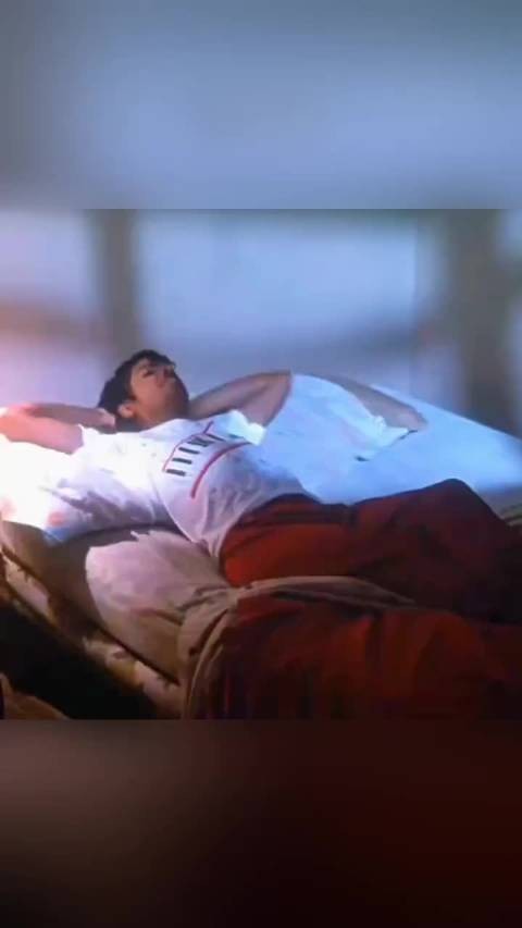 第一次听没有伴奏的原唱 很震撼