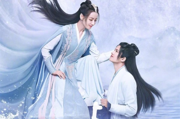 《与君初相识》发布新资讯，热巴再演九尾狐，与三生三世完全不同