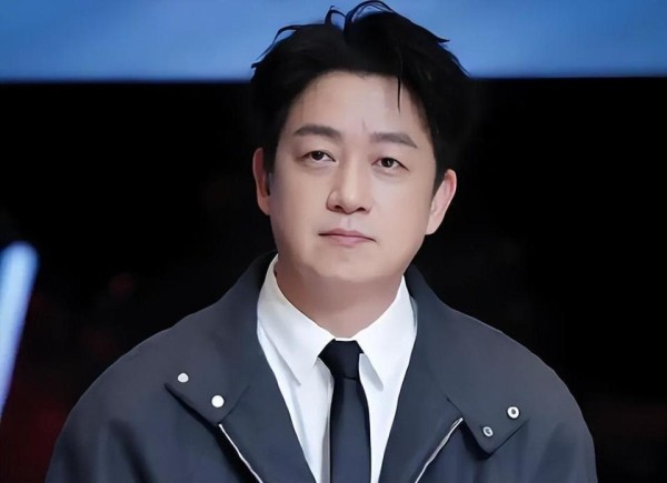 离婚13年后,潘粤明屡传喜讯,原来他早成为董洁高攀不起的存在