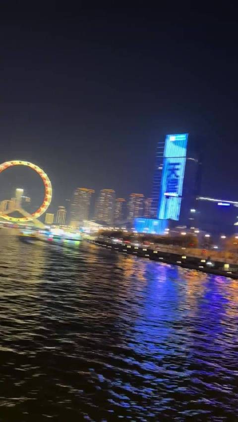 杜海涛求合影遭拒，回应称没事