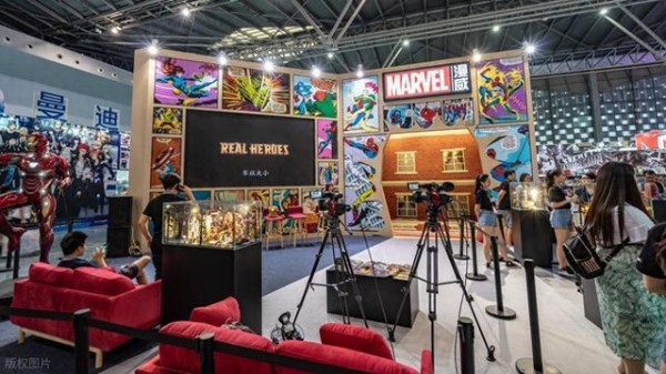 动漫展:二次元文化的盛大狂欢派对