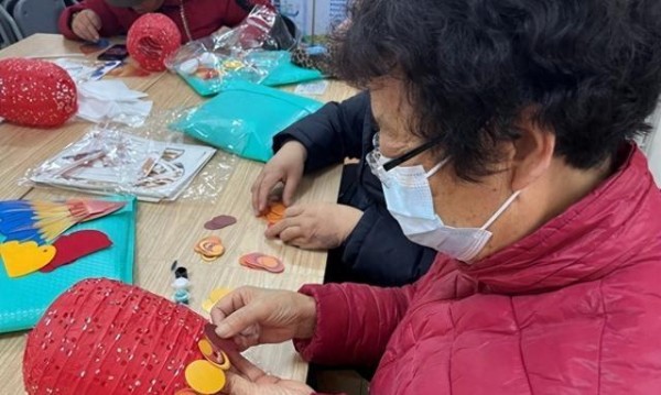 美食与节日庆典的欢乐氛围营造秘籍