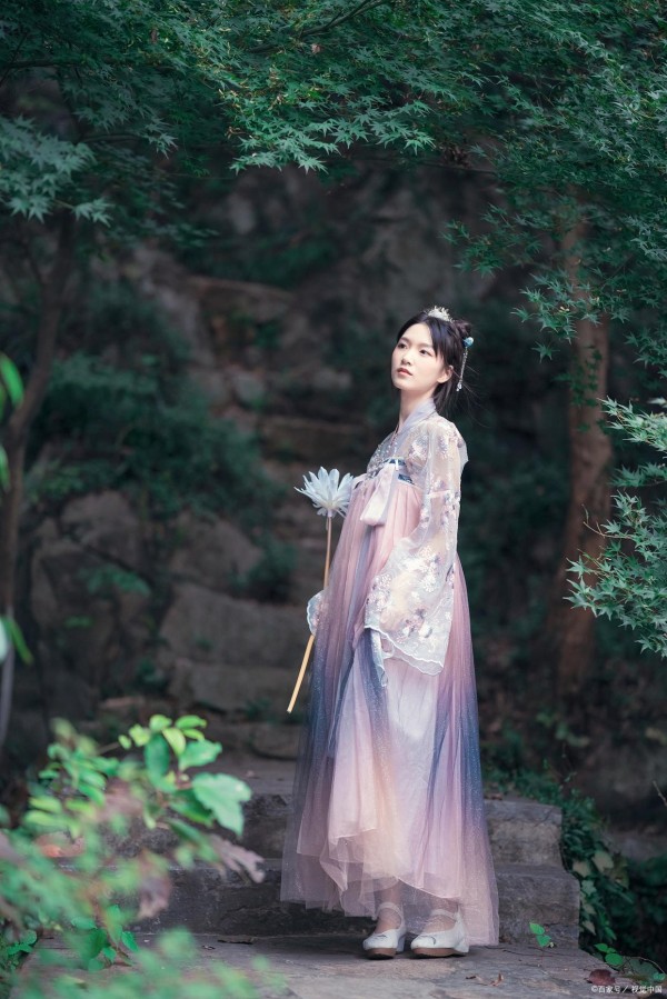 汉服：一种深深植根于中国文化的时尚潮流