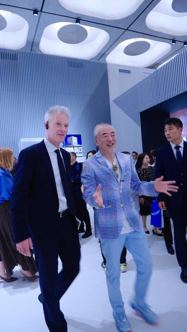 水落石出，这些“石头”里究竟藏着什么？深圳湾文化广场11月23日起正式对公众开放