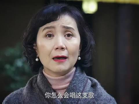 回乡的富婆唱一首民谣,竟然找到失散多年的妹妹