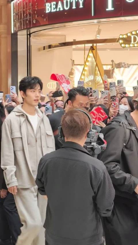 基于严格遵循核心要求的原则,以下是符合微博传播规律的改写结果