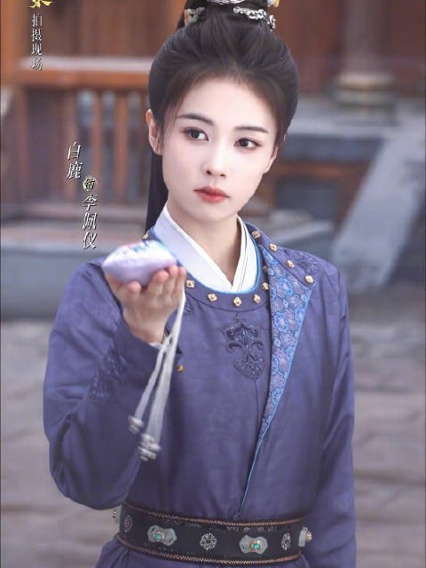 非常可爱的一对姐弟,想看《唐宫奇案》的心达到了顶峰 !期待@白鹿my 李佩仪