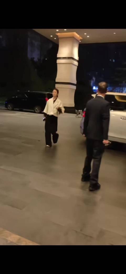 好想看霍建华接林心如下班？