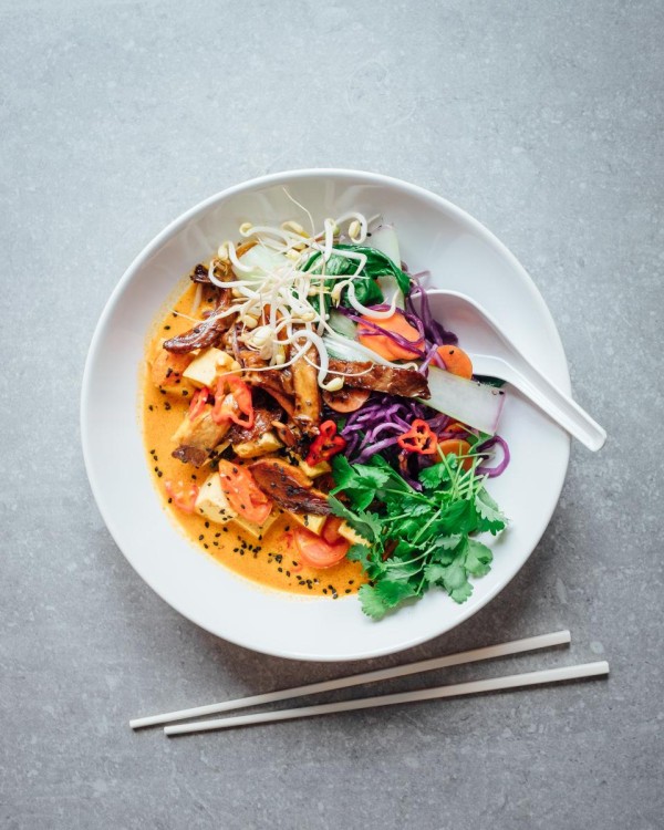 探秘中国医科大学食堂的美食天地，让你的味蕾在这里狂欢！