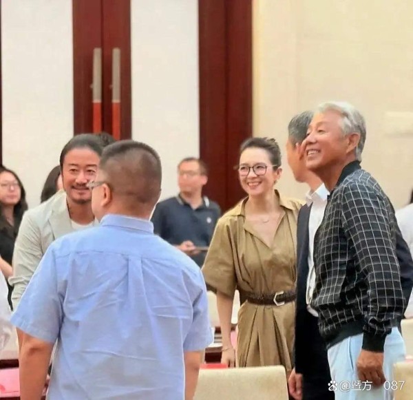 颜值争议:娱乐圈性别标准,谁在说三道四?