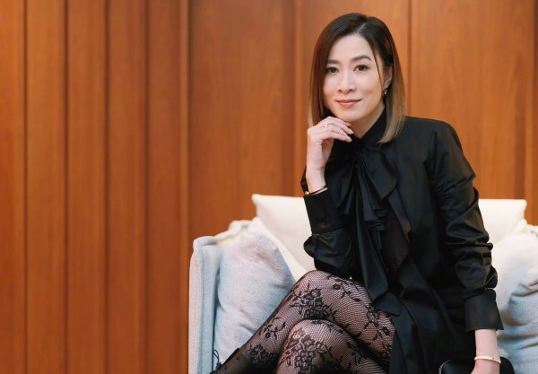 佘诗曼直言因许绍雄离世成长：会懂得把这份感情珍藏在心里