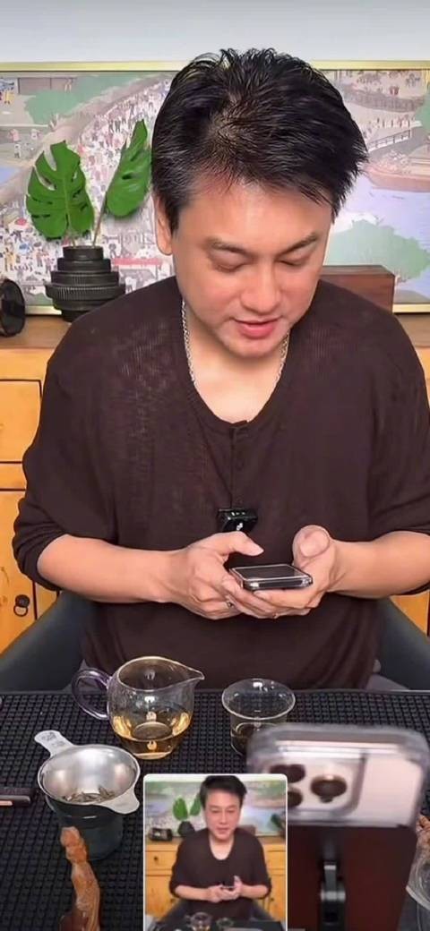 朱孝天被质疑泄密F4演唱会计划，本人回应系粉丝问答