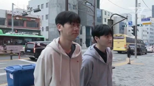 进门的时候还准备了红毯