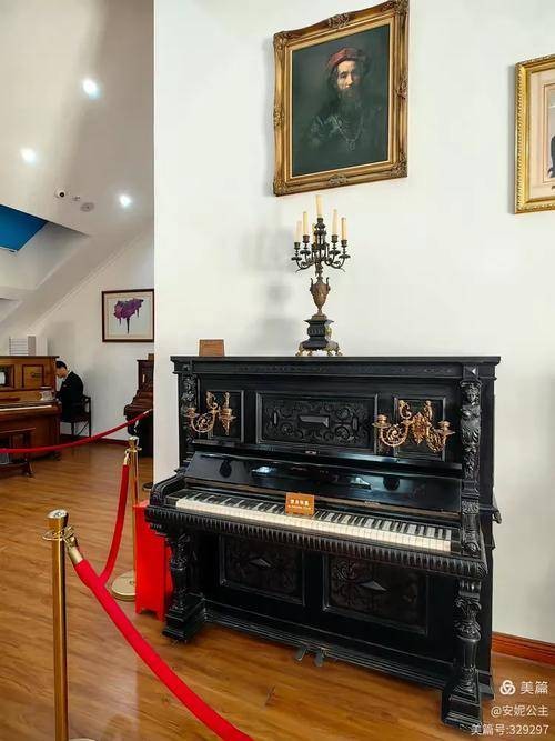 走进云南大理双廊古镇,杨丽萍太阳宫,艺术与美景交融。