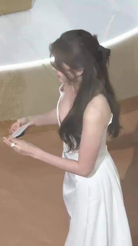 韩素希这角度太清晰了