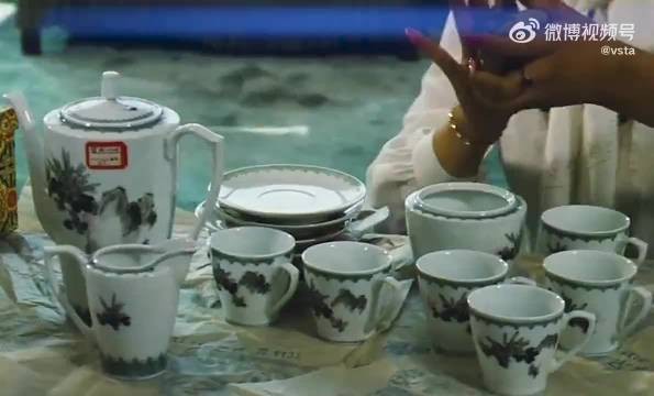 从前车马很慢,书信很远,一生只够爱一个人!