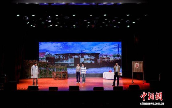 四校联袂演绎《衣被天下》 真挚演绎中国医者的坚守与传承