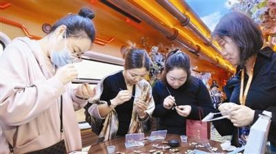 “津旅时光号”非遗与旅游融合示范活动举行 坐慢车品非遗 99分钟眨眼到