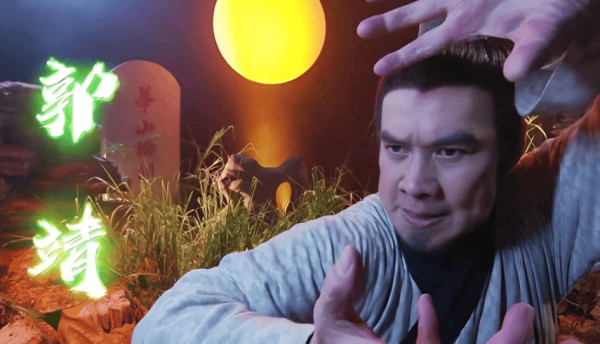 为何郭靖六十多岁就死了?你把他那三个情人的名字读一遍,就懂了