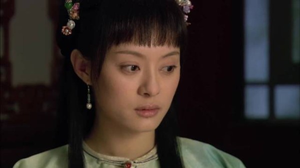 甄嬛传中父亲叮嘱韬光养晦,女儿铭记于心