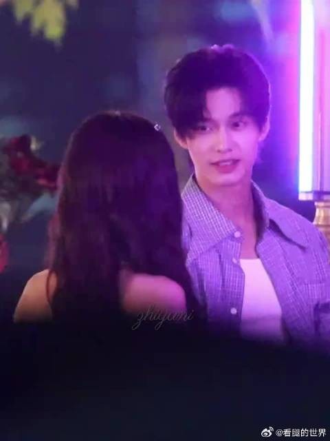 要问她哥会不会对他妹黑脸,我的回答是“当然会”