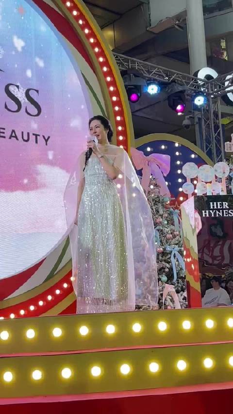 难怪看着很眼熟,原来是艾莎