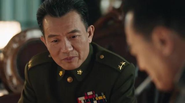 大决战:杜聿明自知大势已去,却还要愚忠老蒋,跟陈布雷同病相怜!